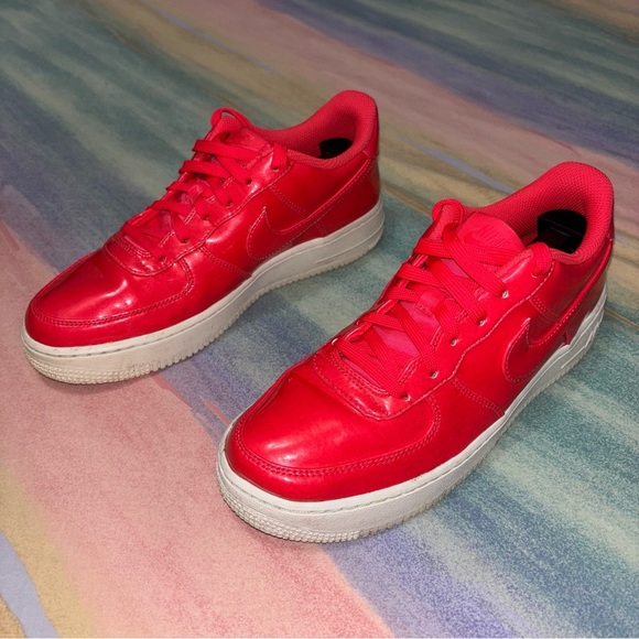 Nike Air Force 1 Low Ultraviolet Siren Red- size 7Y / women’s 8.5 - Picture 4 of 9
